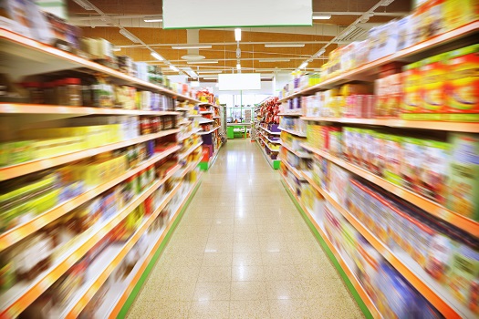 Grün, frisch, aromatisch - Kräuter wachsen jetzt auch im Supermarkt